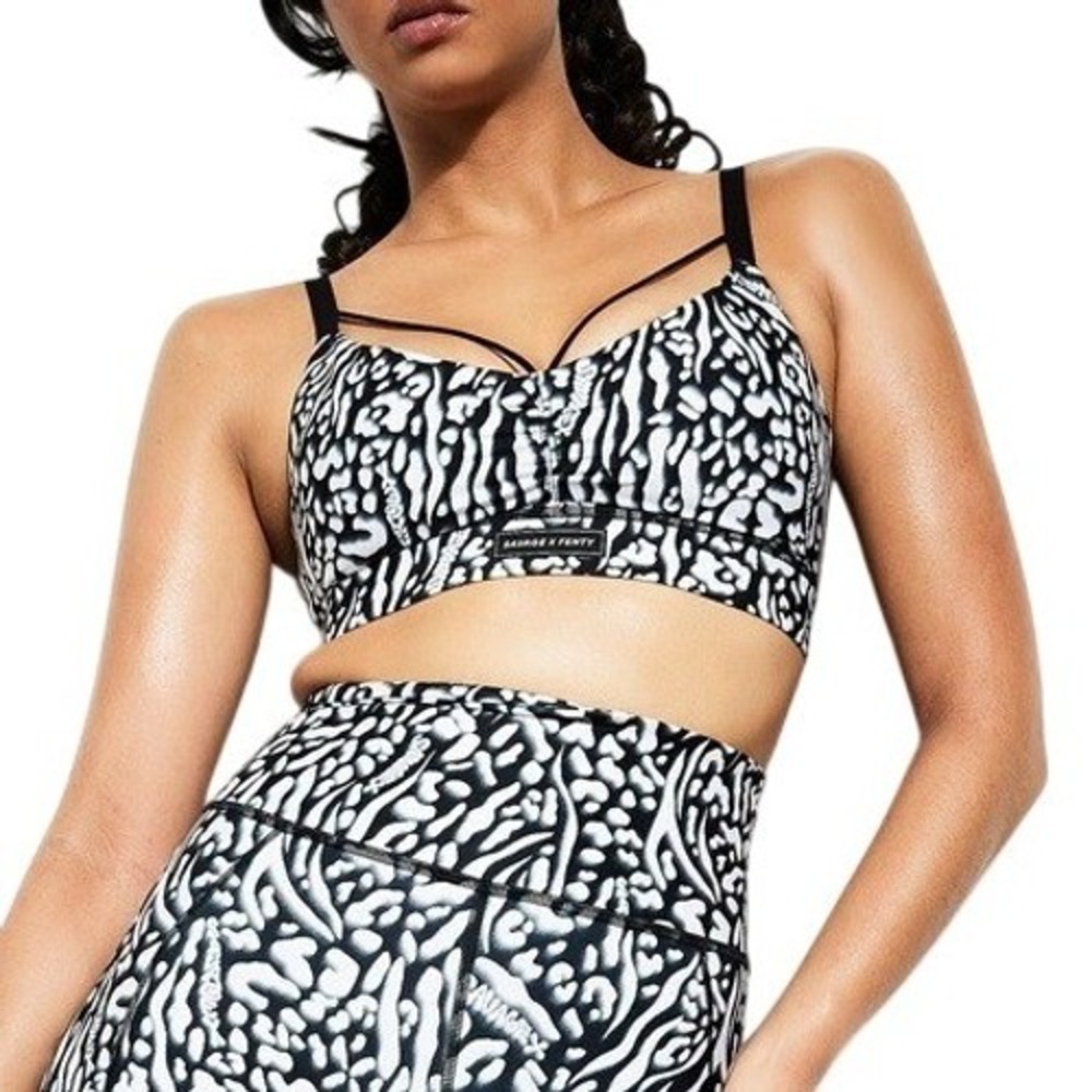 Savage X Fenty Black White‎ Animal Print Sports Bra Strappy Back Workout Gym